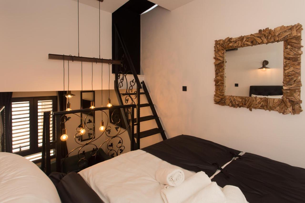 Amaizing Apartment Near Airport Kaštel Štafilić Buitenkant foto