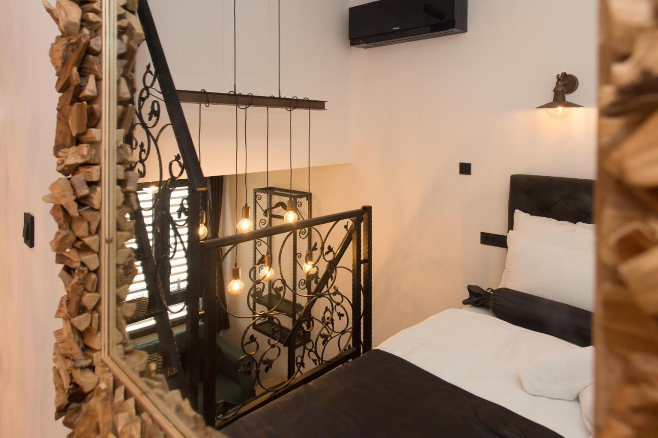 Amaizing Apartment Near Airport Kaštel Štafilić Buitenkant foto