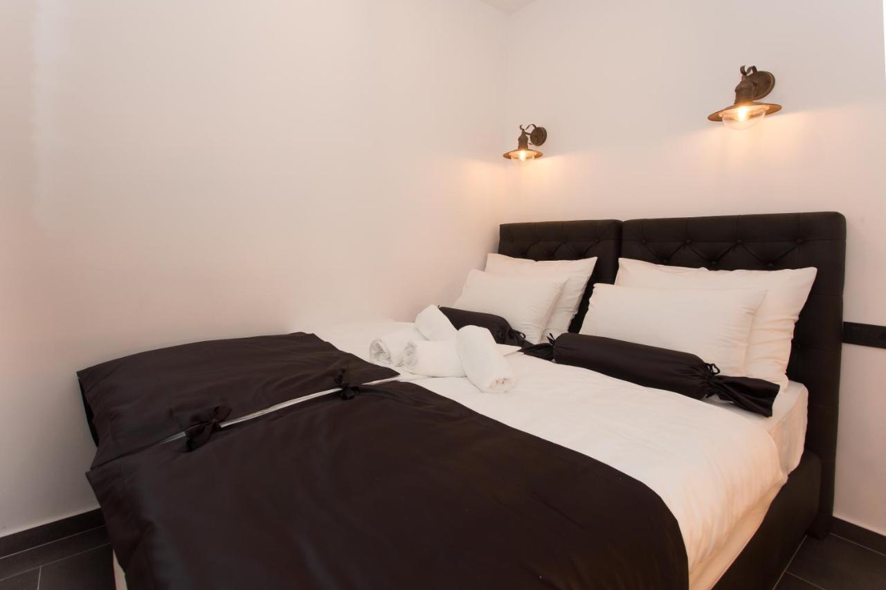 Amaizing Apartment Near Airport Kaštel Štafilić Buitenkant foto
